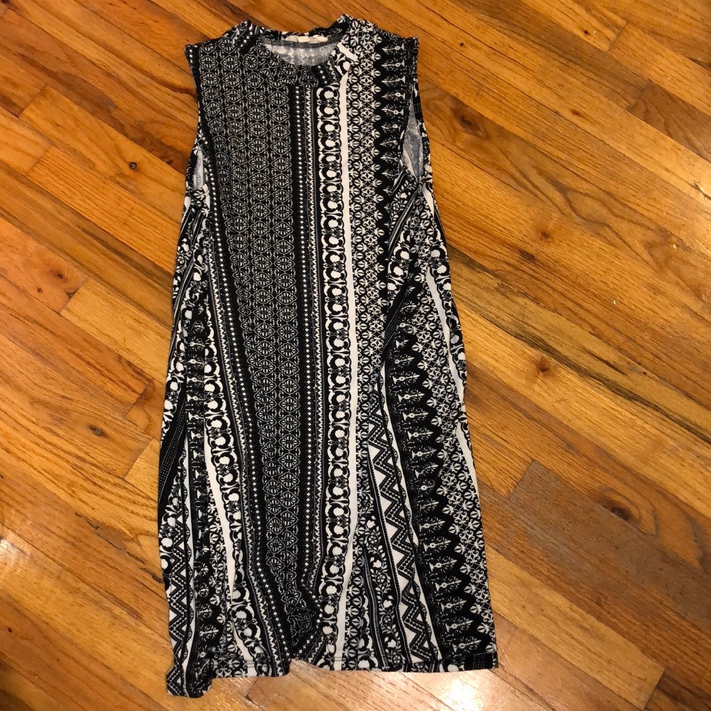 Black and white dress